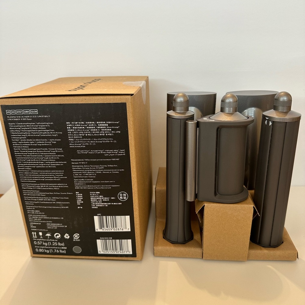 3 Dyson Airwrap Attachments
